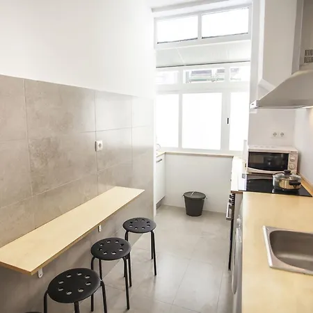 Spacious Santos Ap W/ View Апартаменты